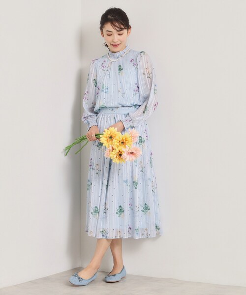 ITS'DEMO（イッツデモ）の「【手洗い可／セットアップ可】ラメストライプ花柄ブラウス（シャツ/ブラウス・レディース・アイボリー系/ネイビー系/サックスブルー系・00）」の14枚目の写真