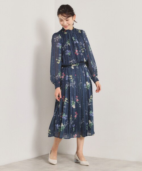 ITS'DEMO（イッツデモ）の「【手洗い可／セットアップ可】ラメストライプ花柄ブラウス（シャツ/ブラウス・レディース・アイボリー系/ネイビー系/サックスブルー系・00）」の19枚目の写真