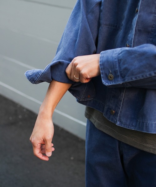 Snow Peak(スノーピーク)の「Snow Peak / Sulfur Dyed Fade Coverall フェードカバーオール(テーラードジャケット・メンズ・ブルー/チャコール・S/M/L/XL)」の16枚目の写真