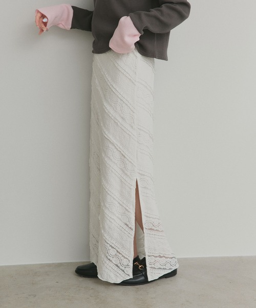 ad thie（アドティエ）の「透かし レース ナロースカート（スカート・レディース・オフホワイト・FREE）」の10枚目の写真