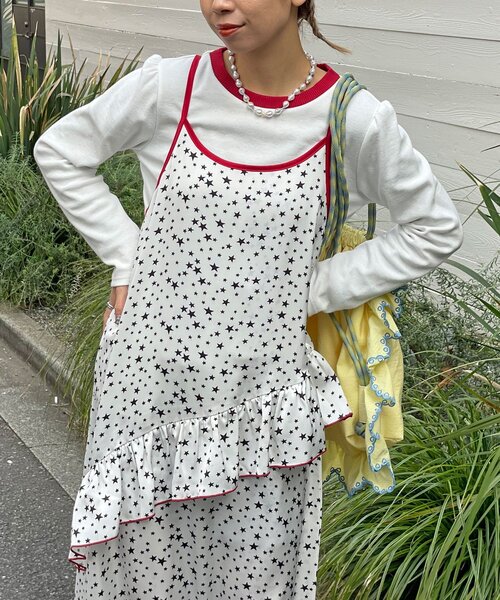 HELLO.SANFRANCISCO(ハローサンフランシスコ)の「【HELLO.SANFRANCISCO/ハローサンフランシスコ】TEE付き星柄キャミワンピ(ワンピース・レディース・ホワイト/ブラック・ONE SIZE)」の4枚目の写真