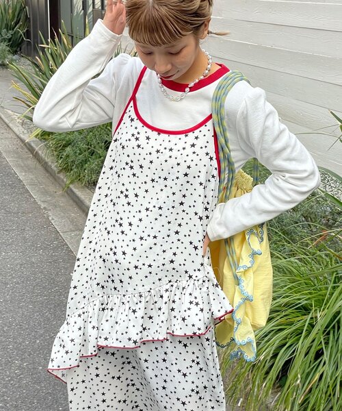 HELLO.SANFRANCISCO(ハローサンフランシスコ)の「【HELLO.SANFRANCISCO/ハローサンフランシスコ】TEE付き星柄キャミワンピ(ワンピース・レディース・ホワイト/ブラック・ONE SIZE)」の5枚目の写真