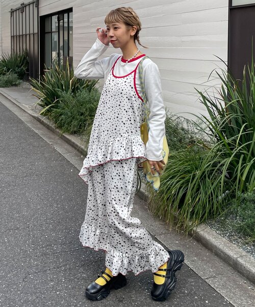 HELLO.SANFRANCISCO(ハローサンフランシスコ)の「【HELLO.SANFRANCISCO/ハローサンフランシスコ】TEE付き星柄キャミワンピ(ワンピース・レディース・ホワイト/ブラック・ONE SIZE)」の7枚目の写真