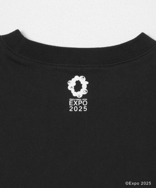 URBAN RESEARCH（アーバンリサーチ）の「EXPO2025 SWEATSHIRTS（スウェット・メンズ・ブラック/チャコールグレー/ホワイト/グレー系その他・LARGE/MEDIUM/SMALL）」の6枚目の写真