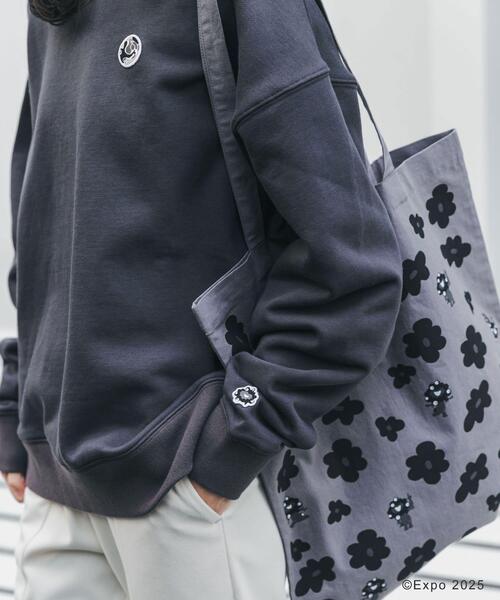 URBAN RESEARCH（アーバンリサーチ）の「EXPO2025 SWEATSHIRTS（スウェット・メンズ・ブラック/チャコールグレー/ホワイト/グレー系その他・LARGE/MEDIUM/SMALL）」の5枚目の写真