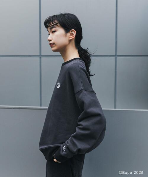 URBAN RESEARCH（アーバンリサーチ）の「EXPO2025 SWEATSHIRTS（スウェット・メンズ・ブラック/チャコールグレー/ホワイト/グレー系その他・LARGE/MEDIUM/SMALL）」の22枚目の写真