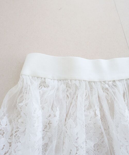 le.coeur blanc（ルクールブラン）の「《WEB限定アイテム》レースレイヤードスカート（付け裾)（スカート・レディース・オフホワイト/ブラック・FREE）」の4枚目の写真