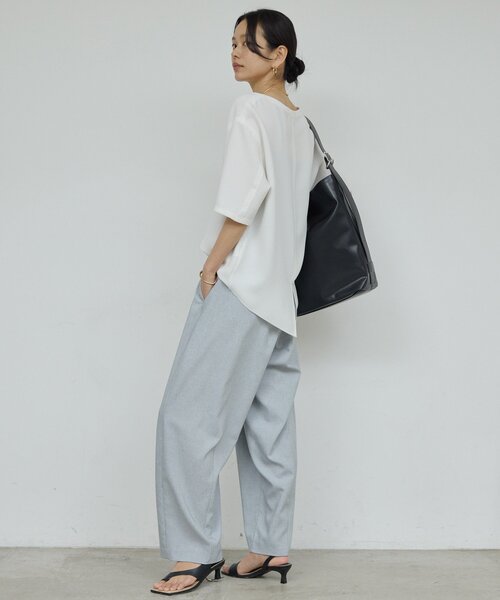 GALLARDAGALANTE(ガリャルダガランテ)の「バックスリットハーフスリーブブラウス(シャツ/ブラウス・レディース・ホワイト/ブラック/イエロー・FREE)」の11枚目の写真