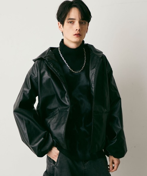 Shoowtime(ショウタイム)の「Oversized Faux Leather Zip Hoodie / 合成皮革オーバーサイズジップパーカー(パーカー・メンズ・ブラック・MEDIUM/LARGE/X-LARGE)」の6枚目の写真