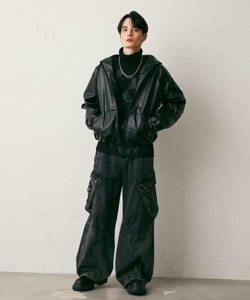 Shoowtime(ショウタイム)の「Oversized Faux Leather Zip Hoodie / 合成皮革オーバーサイズジップパーカー(パーカー・メンズ・ブラック・MEDIUM/LARGE/X-LARGE)」の14枚目の写真