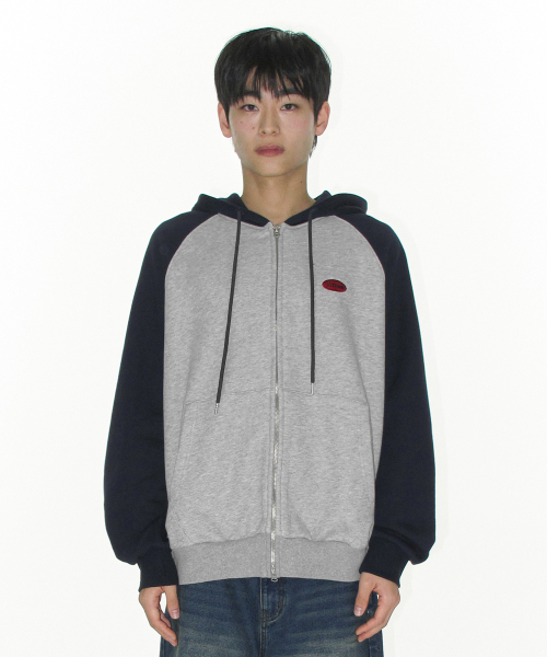 AMESWORLDWIDE（アメスワールドワイド）の「CIRCLE LOGO RAGLAN HOODIE ZIP-UP NAVY（パーカー・レディース・その他・LARGE/MEDIUM/SMALL）」の13枚目の写真