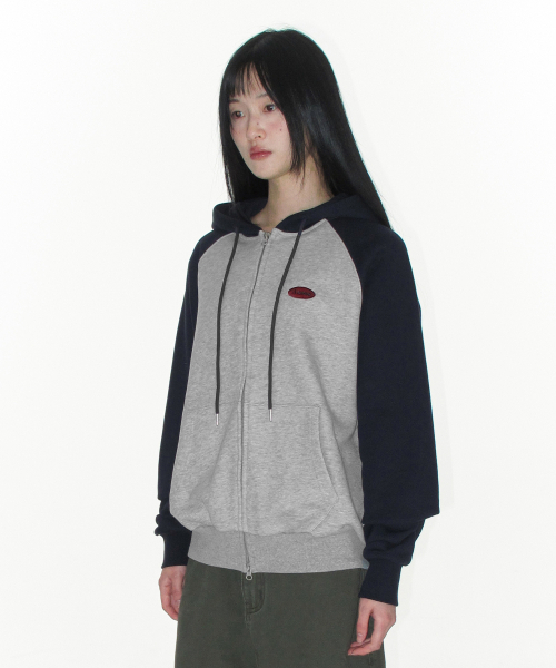 AMESWORLDWIDE（アメスワールドワイド）の「CIRCLE LOGO RAGLAN HOODIE ZIP-UP NAVY（パーカー・レディース・その他・LARGE/MEDIUM/SMALL）」の14枚目の写真
