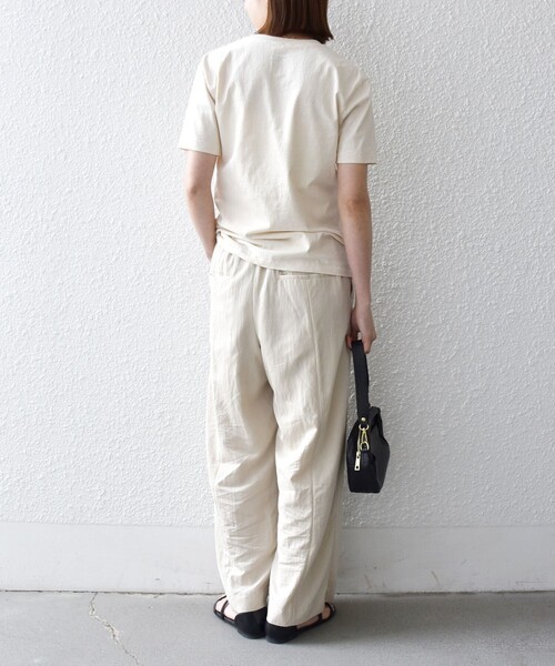 MIXTA(ミクスタ)の「Mixta:〈洗濯機可能〉MIXTIGER プリント TEE(Tシャツ/カットソー・レディース・グレー/チャコールグレー/ナチュラル/キャメル・ONE SIZE)」の6枚目の写真