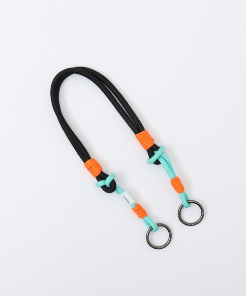 NOLLEY’S（ノーリーズ）の「【MAQWEL/マクウェル】マルチストラップ（チャーム・レディース・ホワイト系その他4/オレンジ系その他3/ブラック系その他3/ピンク系その他3/グリーン系その他3・FREE）」の2枚目の写真