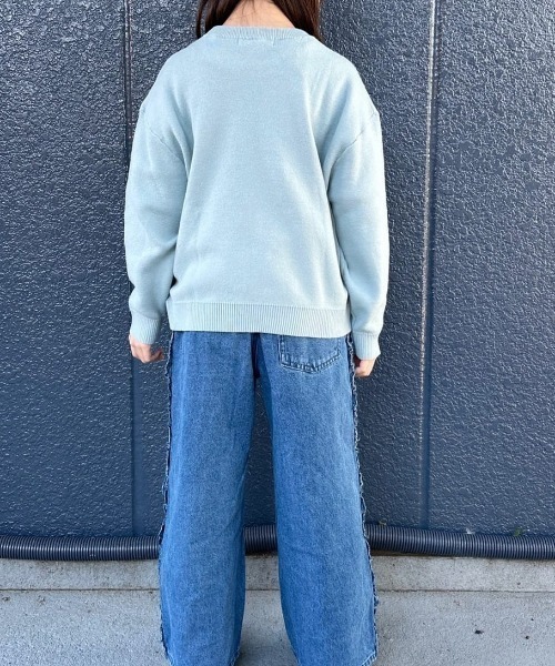 Right-on（ライトオン）の「【VIVIAN BLUE】ジャガードロゴセーター (キッズニット / 柔らか素材 / デイリーユース)（ニット/セーター・キッズ・ピンク/サックスブルー/グレー・130/140/110/120）」の15枚目の写真