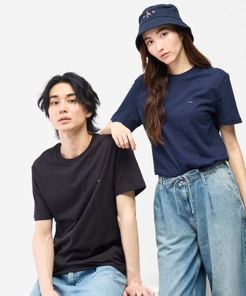 tommy jeans(トミー ジーンズ)の「【オンライン限定】ユニセックス スリムジャージー クルーネックTシャツ 2枚パック(ブラック/ネイビー)(Tシャツ/カットソー・メンズ・マルチ・MEDIUM/SMALL/XX-LARGE/X-LARGE/LARGE)」の18枚目の写真