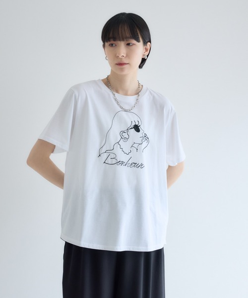 Paradise Picnic（パラダイスピクニック）の「ROSIEE 女の子柄コード刺繍Tシャツ（Tシャツ/カットソー・レディース・ホワイト/ブラック・FREE）」の20枚目の写真