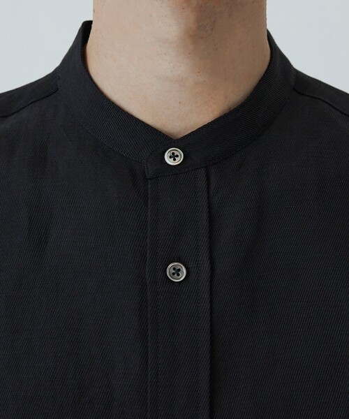 UNITED TOKYO（ユナイテッドトウキョウ）の「VINTAGE SILK LINEN グランパシャツ（シャツ/ブラウス・メンズ・ホワイト/ブラック・2/1）」の13枚目の写真