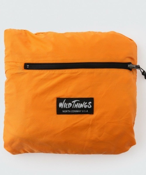 WILD THINGS(ワイルドシングス)の「WILD THINGS PACKABLE WIND PARKA(ワイルドシングス パッカブル ウィンドパーカー)(ナイロンジャケット・メンズ・ブラック/オリーブ/オレンジ・MEDIUM/LARGE/X-LARGE)」の9枚目の写真