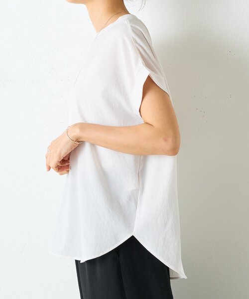 BEARDSLEY(ビアズリー)の「ストレッチジョーゼットブラウス(シャツ/ブラウス・レディース・ホワイト/ネイビー・FREE)」の4枚目の写真