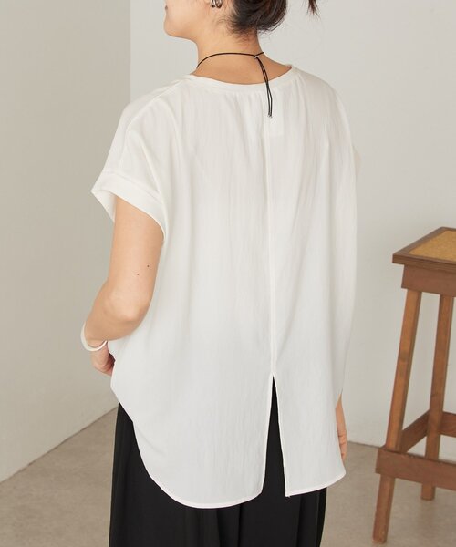 BEARDSLEY(ビアズリー)の「ストレッチジョーゼットブラウス(シャツ/ブラウス・レディース・ホワイト/ネイビー・FREE)」の10枚目の写真