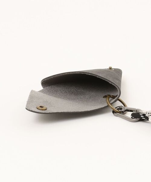 AZUL by moussy(アズールバイマウジー)の「トライアングルコインケース(コインケース・メンズ・ブラウン/ブラック・FREE)」の21枚目の写真
