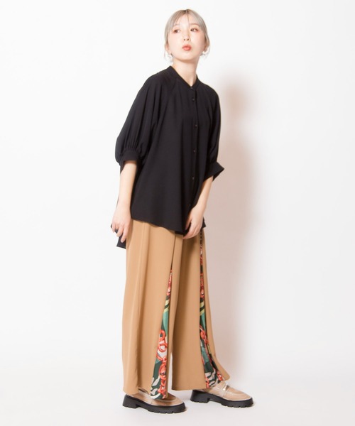 OSMOSIS(オズモーシス)の「切替タックパンツ(その他パンツ・レディース・ベージュ/ブラック/グレー・ONE SIZE)」の10枚目の写真
