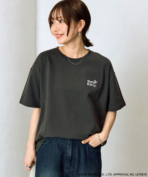 FREAK'S STORE(フリークスストア)の「限定展開 別注/うさぎ姿のHELLO KITTY/バックプリント 半袖 Tシャツ(Tシャツ/カットソー・レディース・オフホワイト/ライトピンク/チャコール・フリ-)」の13枚目の写真