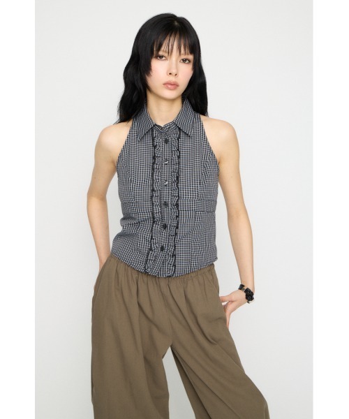 LAGUA GEM(ラグアジェム)の「FRONT FRILL NOSLEEVE シャツ(シャツ/ブラウス・レディース・ブラック/ネイビー/ブラウン・FREE)」の6枚目の写真