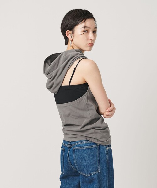 ER(イーアール)の「<ER>フードホルターネック トップス(Tシャツ/カットソー・レディース・ホワイト/ダークグレー/グレー系・FREE)」の3枚目の写真