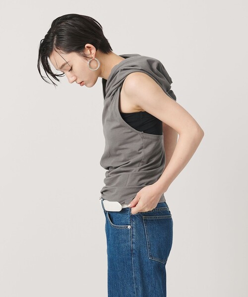 ER(イーアール)の「<ER>フードホルターネック トップス(Tシャツ/カットソー・レディース・ホワイト/ダークグレー/グレー系・FREE)」の10枚目の写真