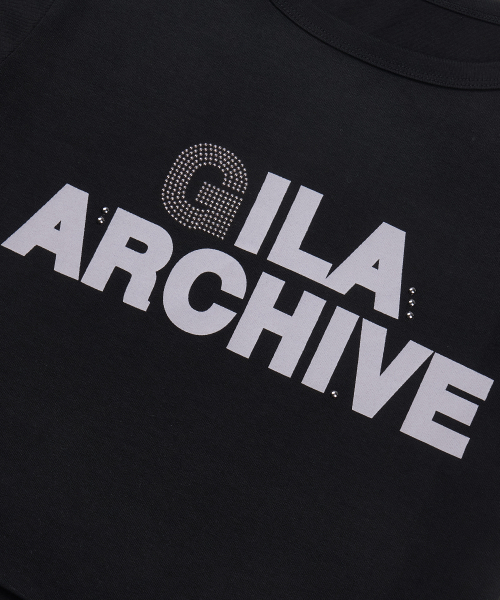 GILAARCHIVE(ギラアーカイブ)の「SCRATCHED BOLD LOGO CROP T-SHIRTS_BLACK(Tシャツ/カットソー・レディース・その他・FREE)」の4枚目の写真