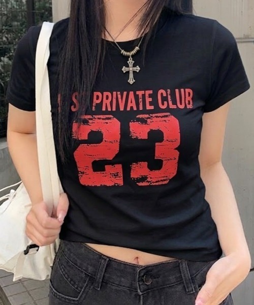 lilful（リルフル）の「【26年春夏新作】ナンバリングコンパクト半袖Tシャツ（Tシャツ/カットソー・レディース・ホワイト/グレー/ブラック・F）」の6枚目の写真
