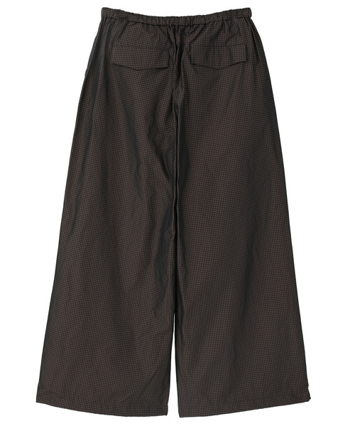 LOGEMENT DE CLAIRE(ロジュモンドクレール)の「【LOURMARIN】メモリータフタドロストパンツ(その他パンツ・レディース・オフホワイト/ブラウン/ネイビー・FREE)」の21枚目の写真