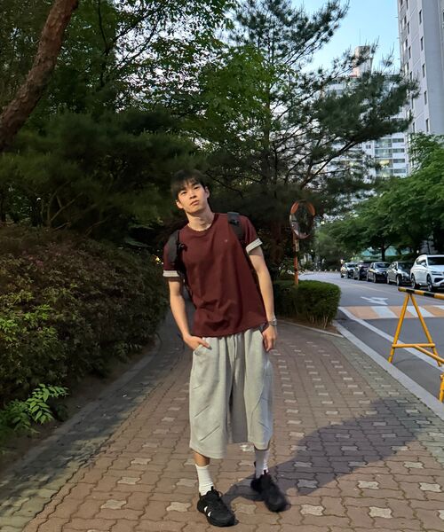 MOO(エムオーオー)の「ダートスウェットバミューダパンツ - グレー(その他パンツ・メンズ・グレー・MEDIUM/LARGE)」の3枚目の写真