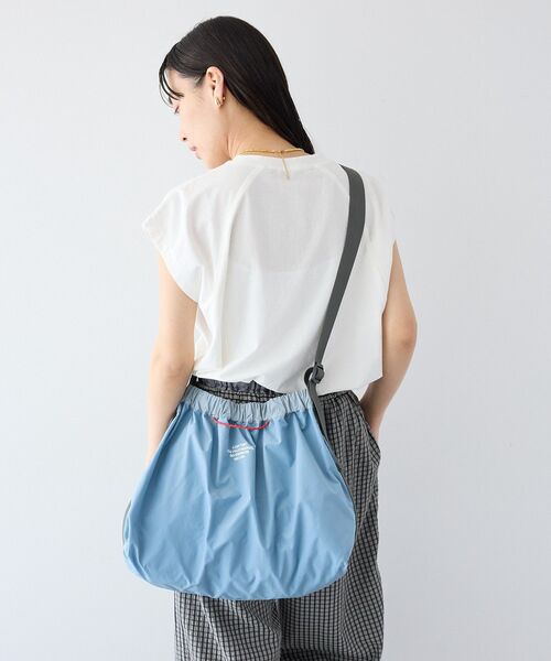 CRAFT STANDARD BOUTIQUE(クラフトスタンダードブティック)の「【撥水加工】フリーフローショルダーバッグ(ショルダーバッグ・レディース・ホワイト/ブルーグレー/ブラック・FREE)」の10枚目の写真