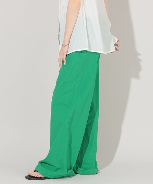GEORGE'S(ジョージズ)の「バルーンナイロンパンツ(その他パンツ・レディース・オフホワイト/グリーン/ブラウン・LARGE/MEDIUM)」の22枚目の写真