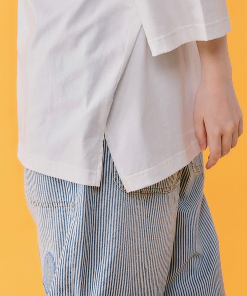 ScoLar(スカラー)の「362116:山の妖精とお散歩Tシャツ(Tシャツ/カットソー・レディース・パープル/ブラック/オフホワイト・M)」の7枚目の写真