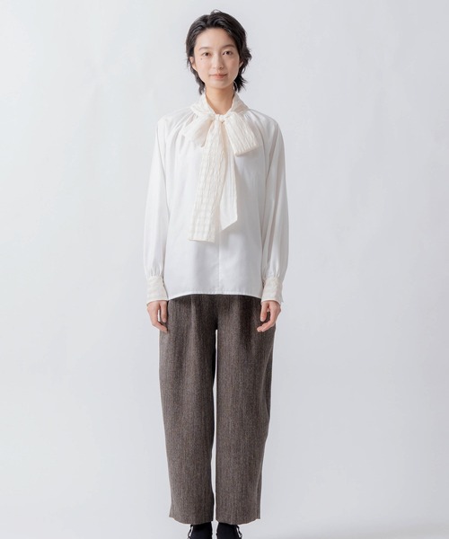 WHYTO.（ホワイト）の「「WHYTO. / ホワイト」tweed satin tapered pants（その他パンツ・レディース・ブラウン/ブラック・36/38）」の7枚目の写真