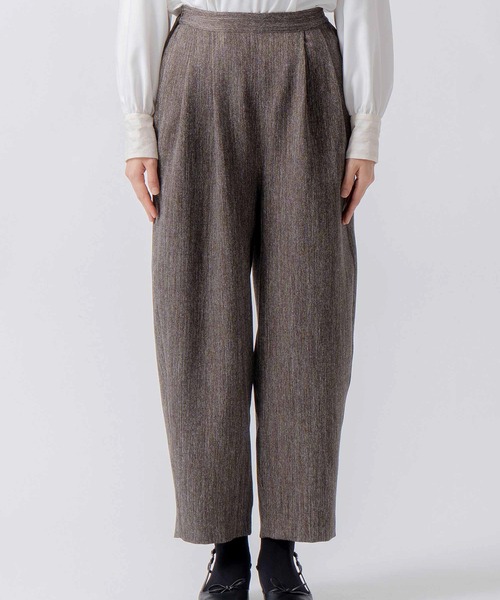 WHYTO.（ホワイト）の「「WHYTO. / ホワイト」tweed satin tapered pants（その他パンツ・レディース・ブラウン/ブラック・36/38）」の10枚目の写真
