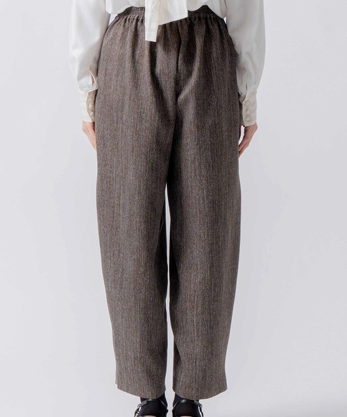 WHYTO.（ホワイト）の「「WHYTO. / ホワイト」tweed satin tapered pants（その他パンツ・レディース・ブラウン/ブラック・36/38）」の12枚目の写真