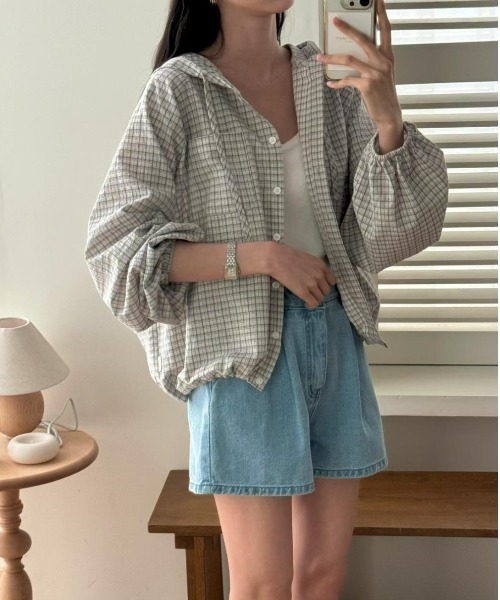 Emilie（エミリー）の「チェック柄シャツパーカー（パーカー・レディース・ブラック/ホワイト・FREE）」の5枚目の写真