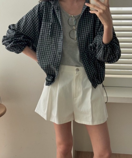 Emilie（エミリー）の「チェック柄シャツパーカー（パーカー・レディース・ブラック/ホワイト・FREE）」の9枚目の写真