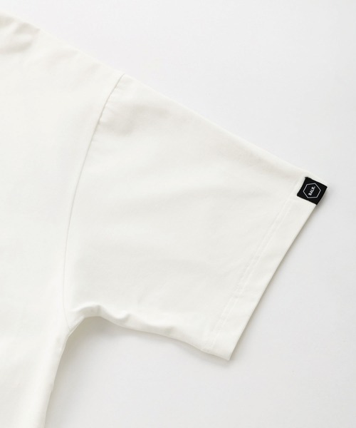 BALR.（ボーラー）の「STRETCH RELAX BIGLOGO T-SHIRT（Tシャツ/カットソー・メンズ・イエロー×グリーン/ブラック/ホワイト/ターコイズブルー・LARGE/SMALL/MEDIUM）」の20枚目の写真