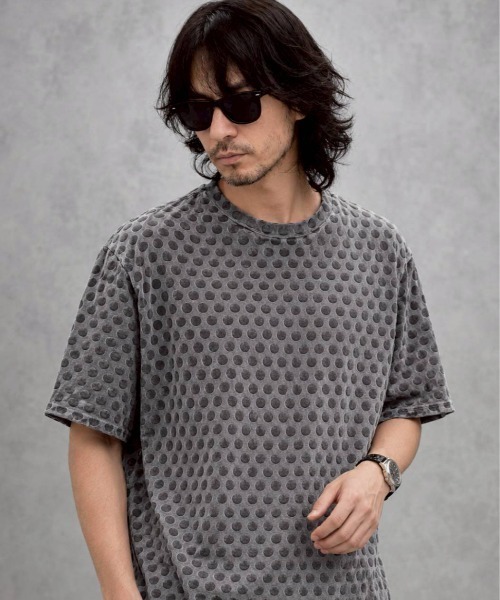 KAMINARI_TOKIO（カミナリトキオ）の「総柄Tシャツ（Tシャツ/カットソー・レディース・ブラック/ネイビー・FREE）」の6枚目の写真