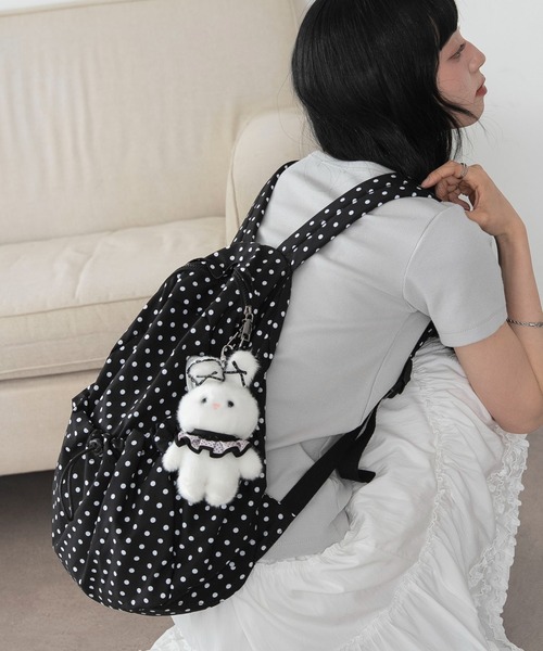 WEGO(ウィゴー)の「WEGO/【26年春夏新作】ドット柄デイパック(バックパック/リュック・レディース・ホワイト/ブラック・FREE)」の2枚目の写真