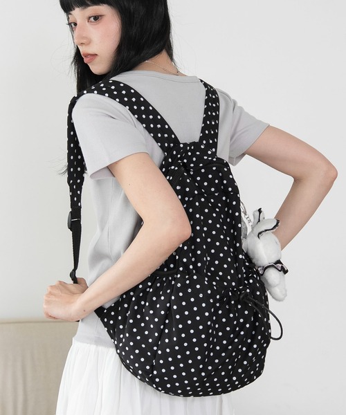 WEGO(ウィゴー)の「WEGO/【26年春夏新作】ドット柄デイパック(バックパック/リュック・レディース・ホワイト/ブラック・FREE)」の12枚目の写真
