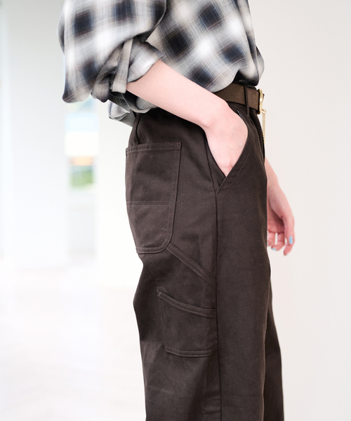 U by SPICK&SPAN（ユーバイスピックアンドスパン）の「ピーチルーズペインターパンツ（カーゴパンツ・レディース・ベージュ/ブルー/ブラウン・36/38）」の12枚目の写真