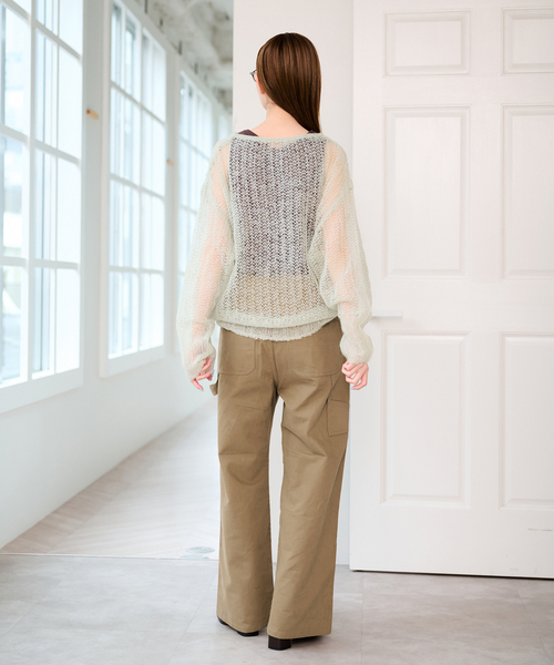 U by SPICK&SPAN（ユーバイスピックアンドスパン）の「ピーチルーズペインターパンツ（カーゴパンツ・レディース・ベージュ/ブルー/ブラウン・36/38）」の16枚目の写真