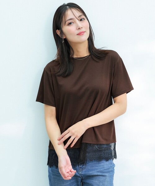 ANY SIS(エニィスィス)の「裾レース半袖Tシャツ(Tシャツ/カットソー・レディース・アイボリー系/ダークブラウン系・MEDIUM)」の4枚目の写真